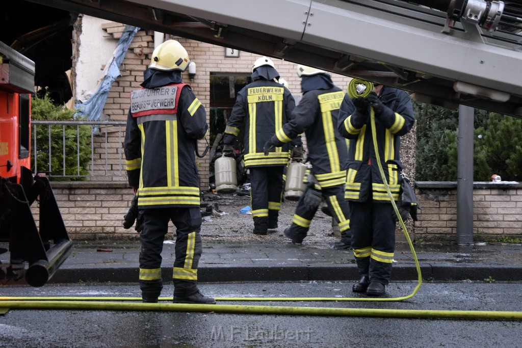 Feuer 2 Y Explo Koeln Hoehenhaus Scheuerhofstr P1955.JPG - Miklos Laubert